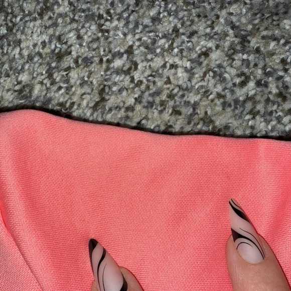 Nike pink crop hoodie - Picture 7 of 8